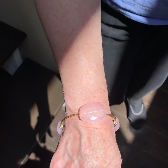 πLAST! Handmade Blush Gold Wire Wrapped Bangle - Picture 6 of 7